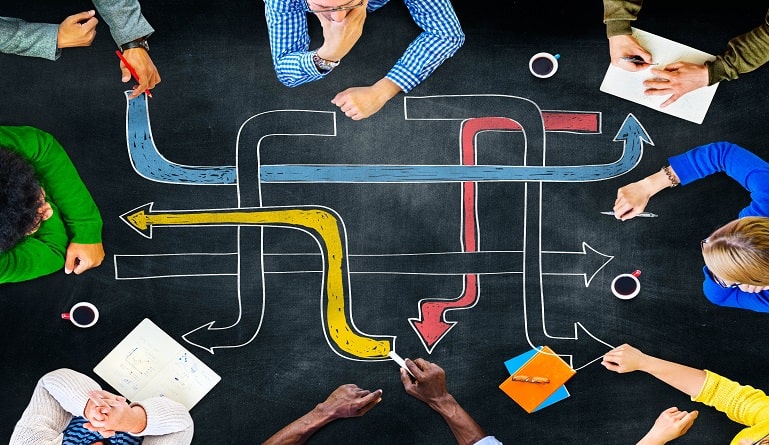 Hyper-Personalized Learning Paths: The End of the Standardized Pace
